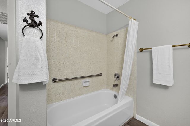 4726 W COLUMBINE Drive, Glendale, AZ 85304