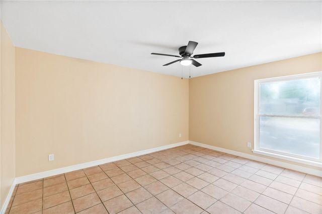 1806 Brazos Dr, Corpus Christi, TX 78412
