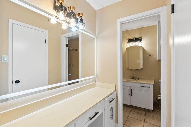 1806 Brazos Dr, Corpus Christi, TX 78412