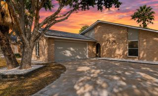 1806 Brazos Dr, Corpus Christi, TX 78412