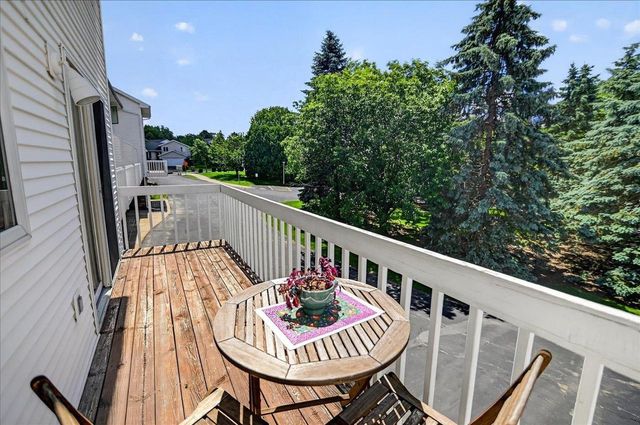 3212 Dorchester Way, Madison, WI 53719