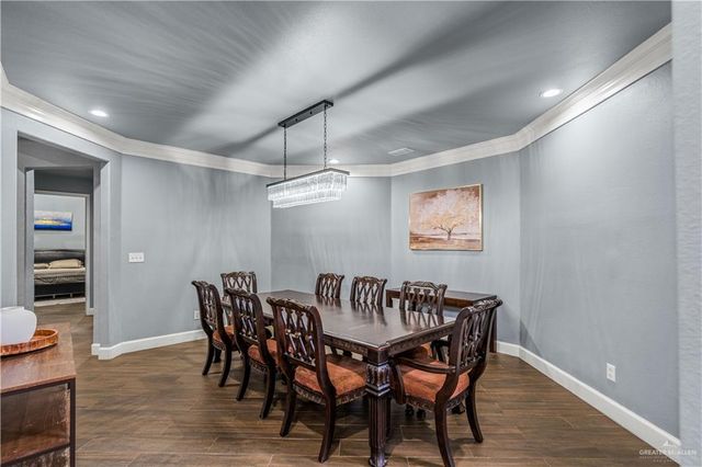 1320 S Westgate Drive, Weslaco, TX 78596