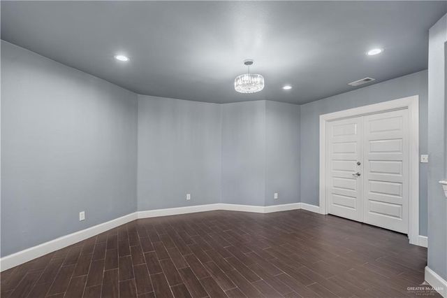 1320 S Westgate Drive, Weslaco, TX 78596