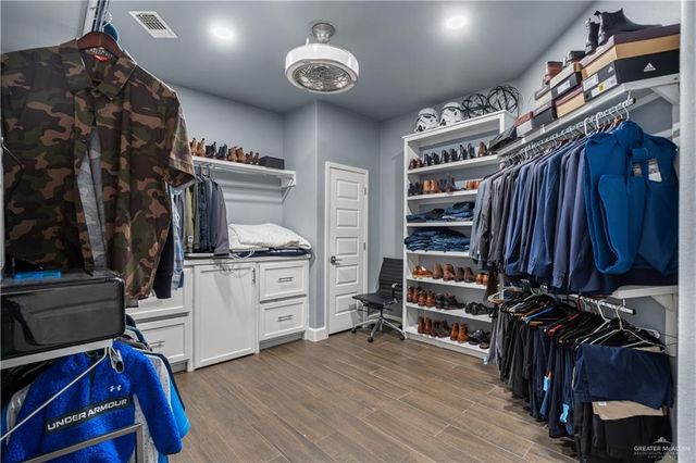 1320 S Westgate Drive, Weslaco, TX 78596