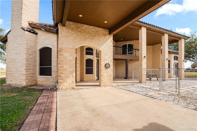 1320 S Westgate Drive, Weslaco, TX 78596