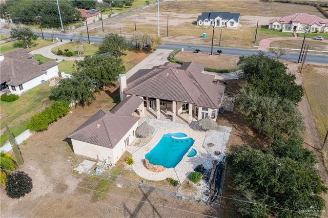 1320 S Westgate Drive, Weslaco, TX 78596