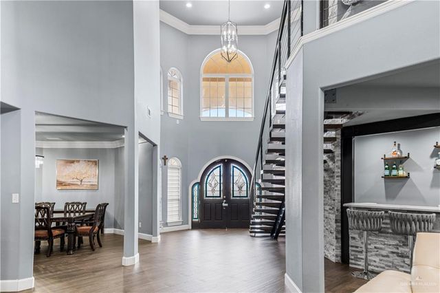 1320 S Westgate Drive, Weslaco, TX 78596