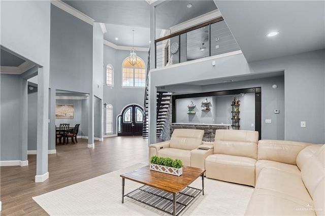 1320 S Westgate Drive, Weslaco, TX 78596