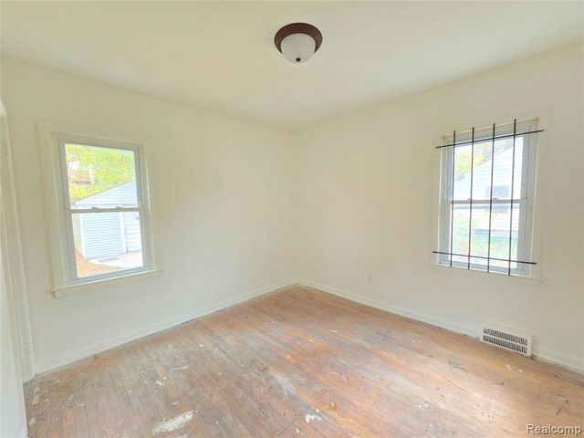 16740 Stahelin Avenue, Detroit, MI 48219