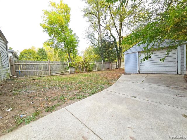 16740 Stahelin Avenue, Detroit, MI 48219