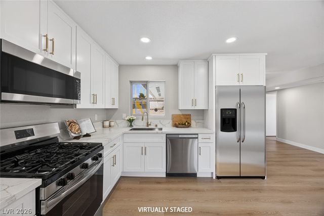 2484 Anglia Street, Las Vegas, NV 89142