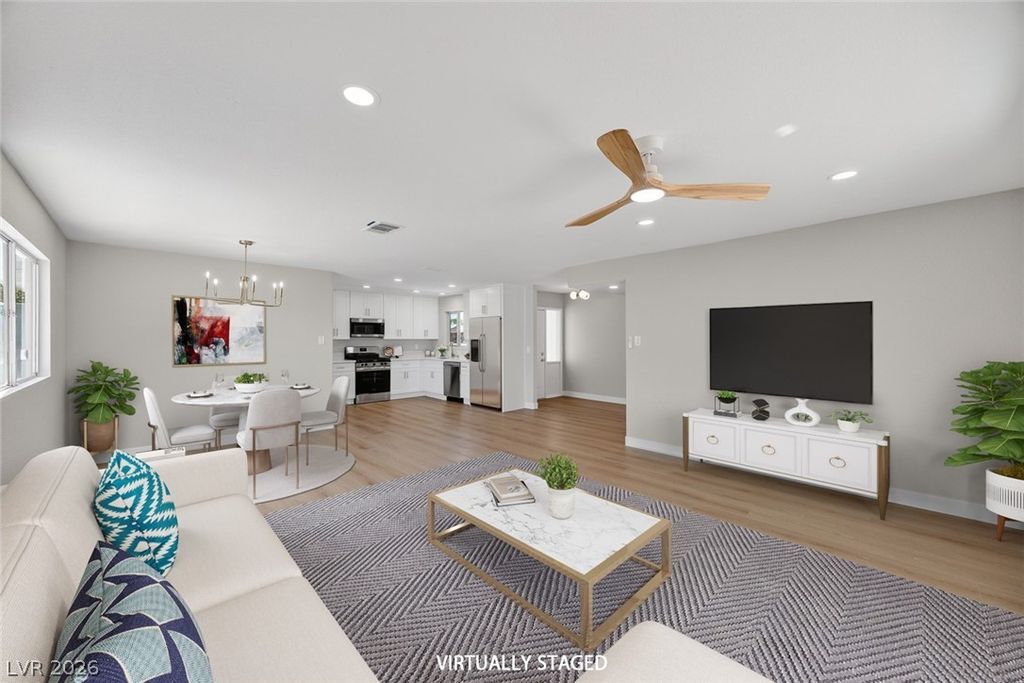 2484 Anglia Street, Las Vegas, NV 89142