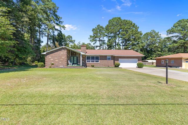 106 Honey Dew Drive, Dudley, NC 28333