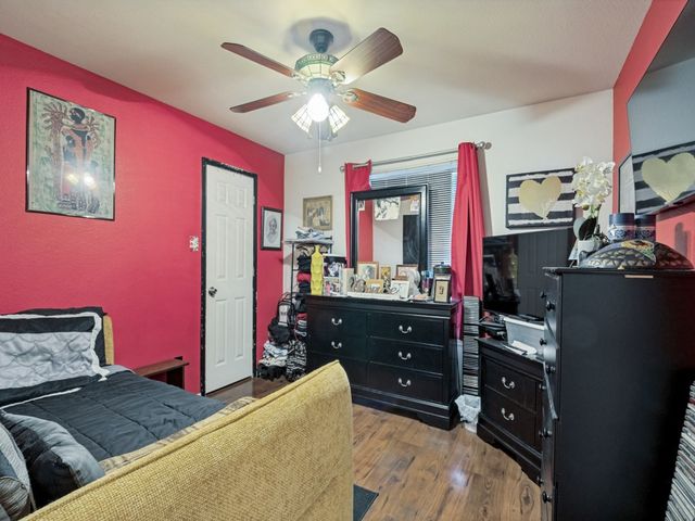 1413 Mockingbird Lane, Desoto, TX 75115