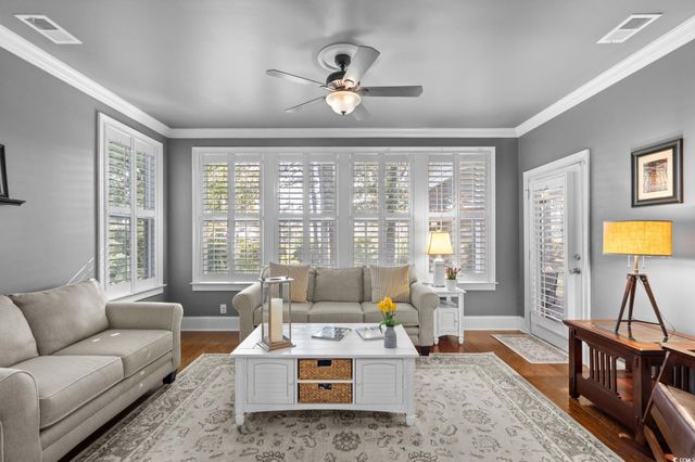 2716 Henagan Ln., Myrtle Beach, SC 29588