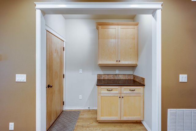 715 NE Oak Street Condo B, Pullman, WA 99163