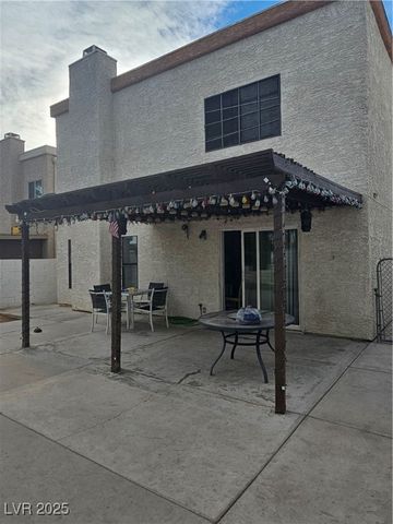 3124 Centavo Drive, Las Vegas, NV 89117