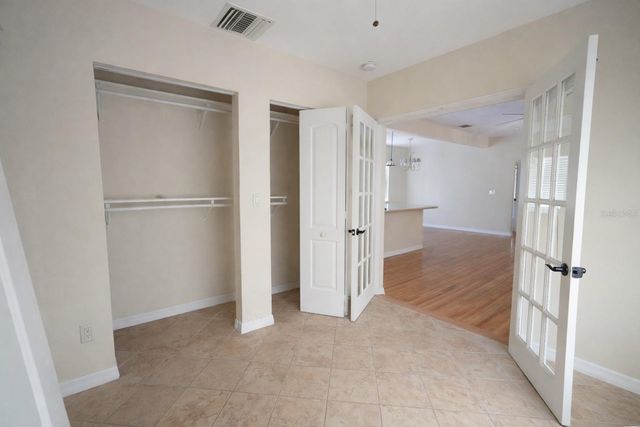 601 34TH AVENUE NE, St Petersburg, FL 33704