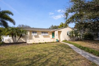 601 34TH AVENUE NE, St Petersburg, FL 33704