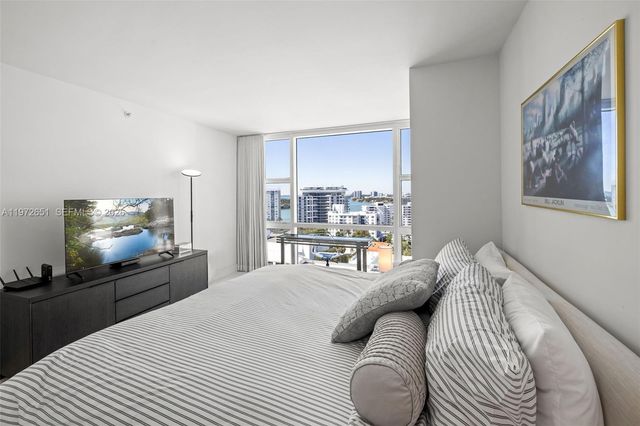 6801 Collins Ave 1401, Miami Beach, FL 33141