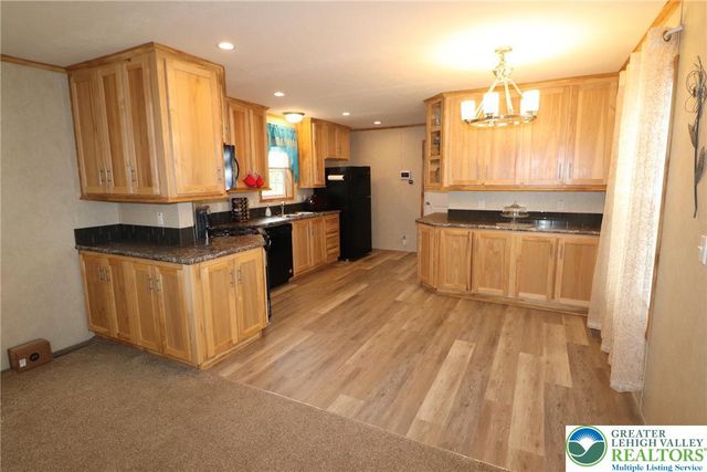 5005 Old Timber Road, Hamilton Twp, PA 18360
