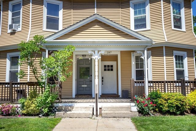 287 Walnut Ave, Boston, MA 02119