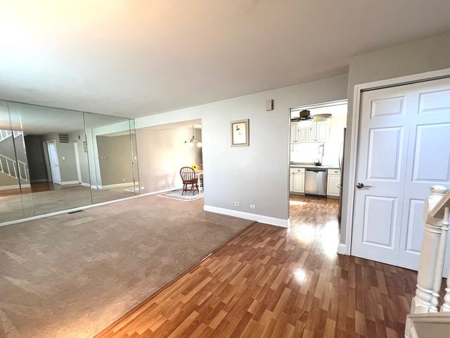1669 Cape Breton Court, Hoffman Estates, IL 60192