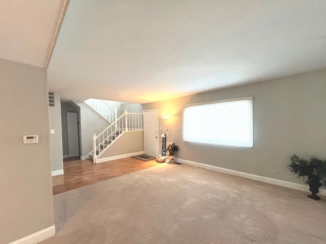 1669 Cape Breton Court, Hoffman Estates, IL 60192