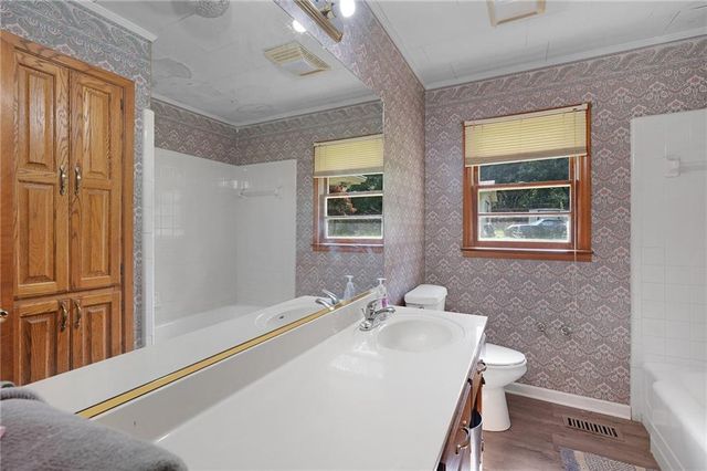 108 Roberts Street, Calhoun, GA 30701
