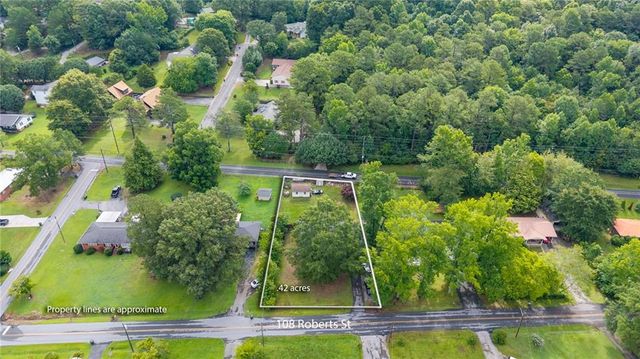 108 Roberts Street, Calhoun, GA 30701