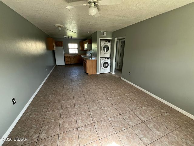 1290 9th St Apt 604, Daytona Beach, FL 32117