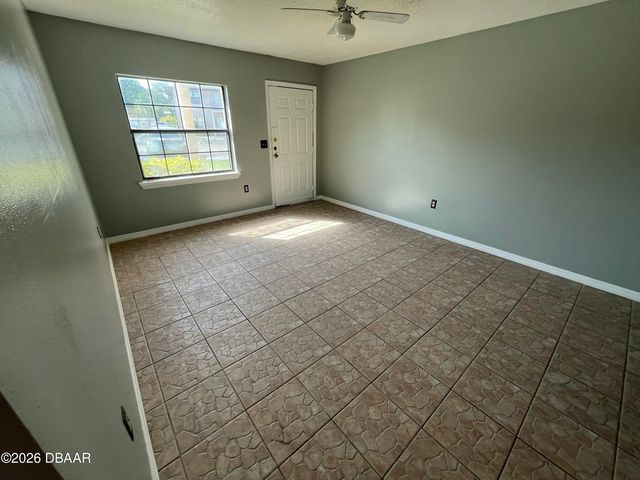 1290 9th St Apt 604, Daytona Beach, FL 32117