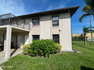 1290 9th St Apt 604, Daytona Beach, FL 32117