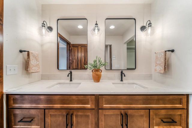 N1737 RED CARDINAL DRIVE, Greenville, WI 54942