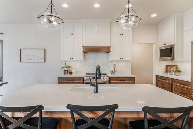 N1737 RED CARDINAL DRIVE, Greenville, WI 54942