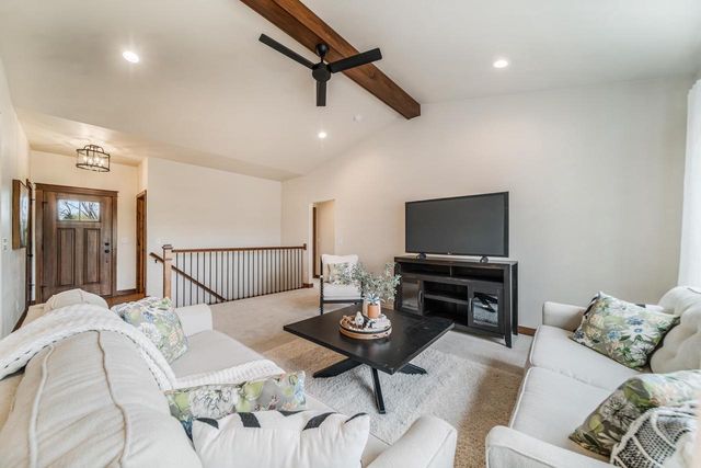 N1737 RED CARDINAL DRIVE, Greenville, WI 54942