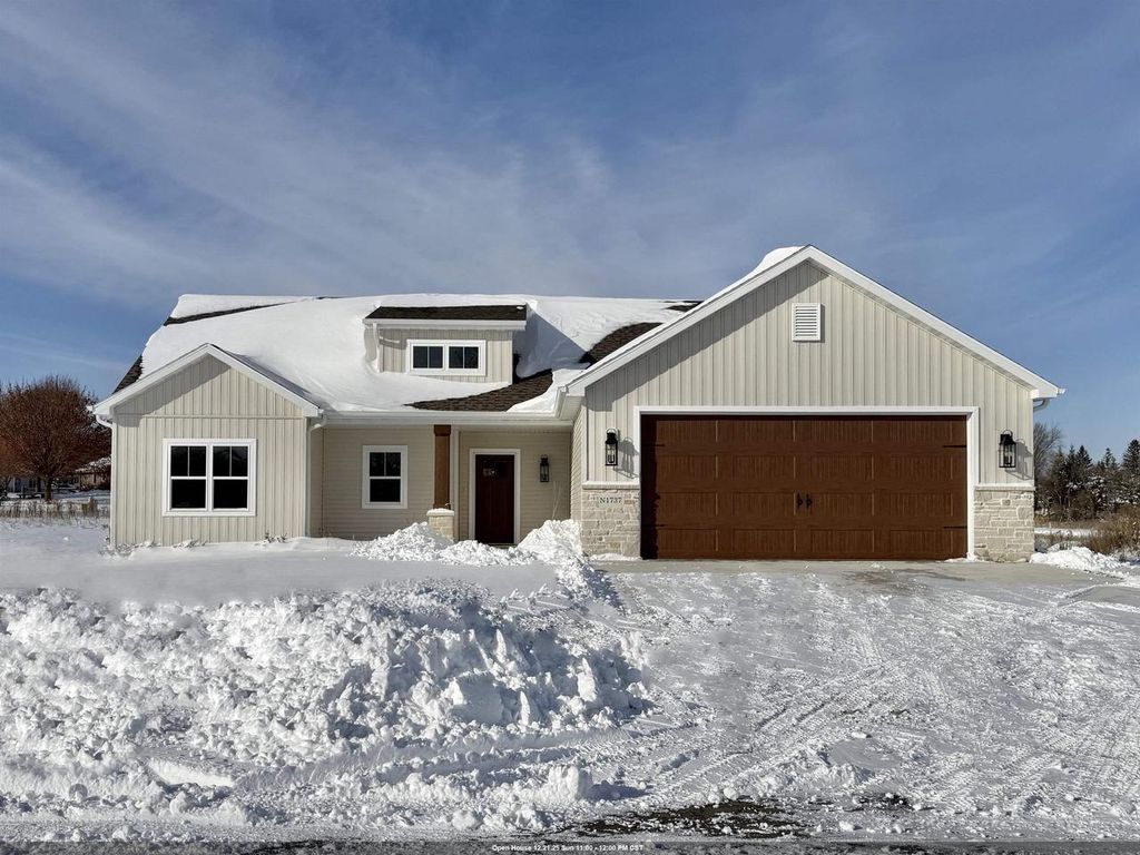 N1737 RED CARDINAL DRIVE, Greenville, WI 54942