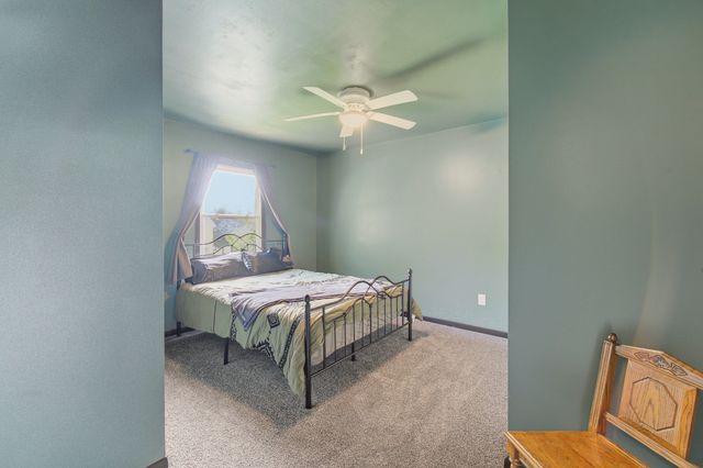5100 Tamara Lane, West Des Moines, IA 50265