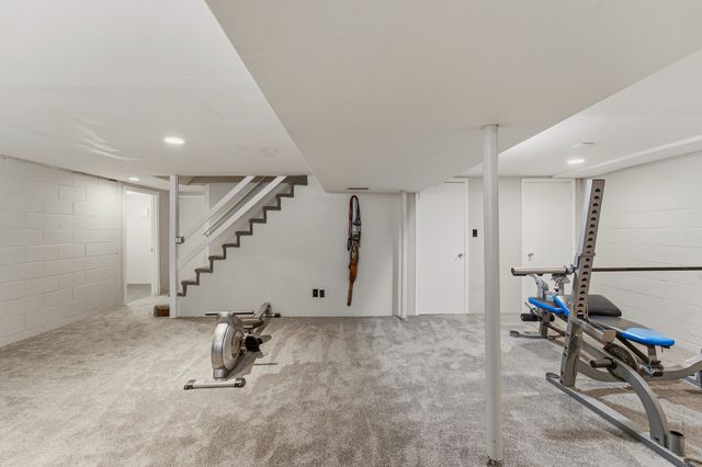 5100 Tamara Lane, West Des Moines, IA 50265