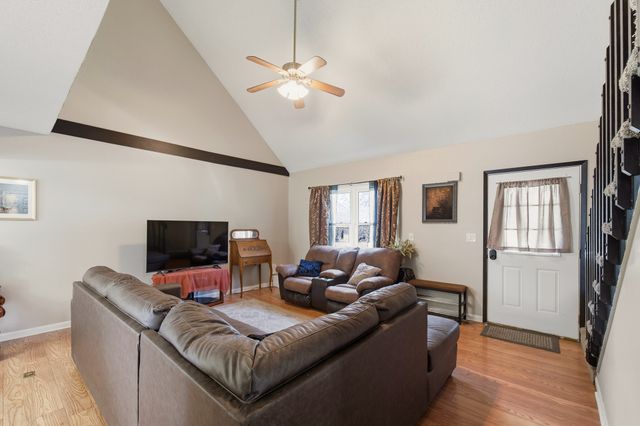 5100 Tamara Lane, West Des Moines, IA 50265