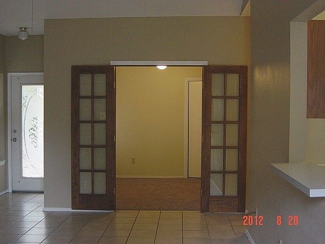 623 Canterbury Street, Euless, TX 76039