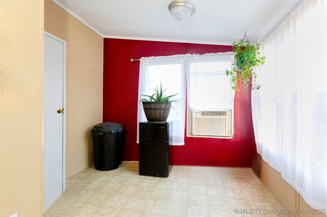 115311 S 4237 Road, Eufaula, OK 74432