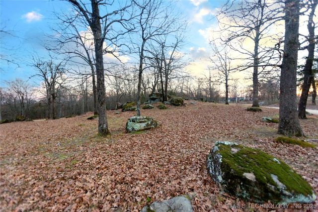 115311 S 4237 Road, Eufaula, OK 74432