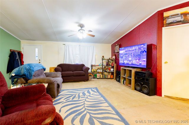 115311 S 4237 Road, Eufaula, OK 74432