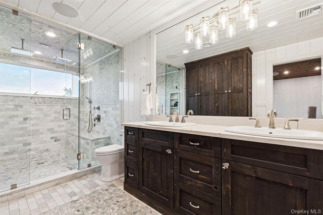 18 Matilda Court, Bayport, NY 11705