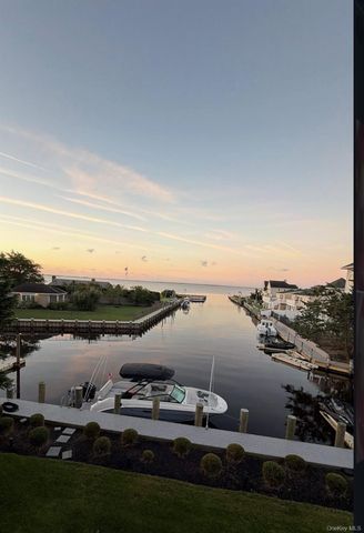 18 Matilda Court, Bayport, NY 11705