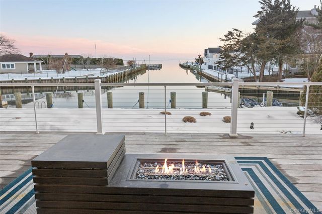 18 Matilda Court, Bayport, NY 11705