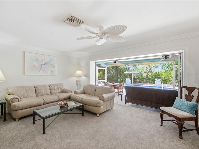 1316 KENNYWOOD DRIVE, Largo, FL 33770