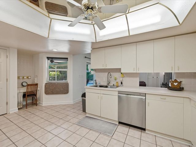 1316 KENNYWOOD DRIVE, Largo, FL 33770