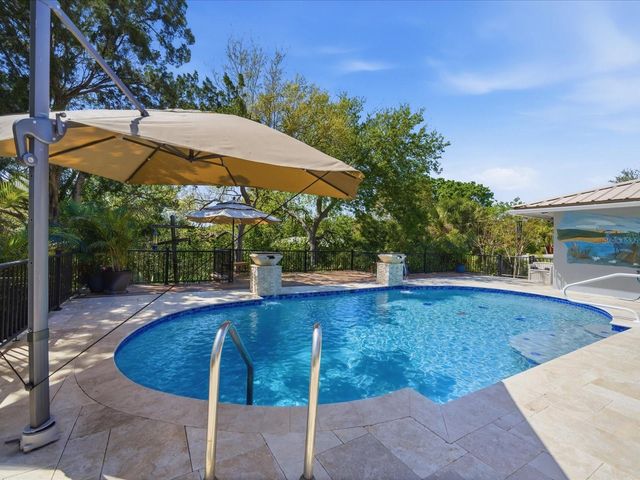 1316 KENNYWOOD DRIVE, Largo, FL 33770